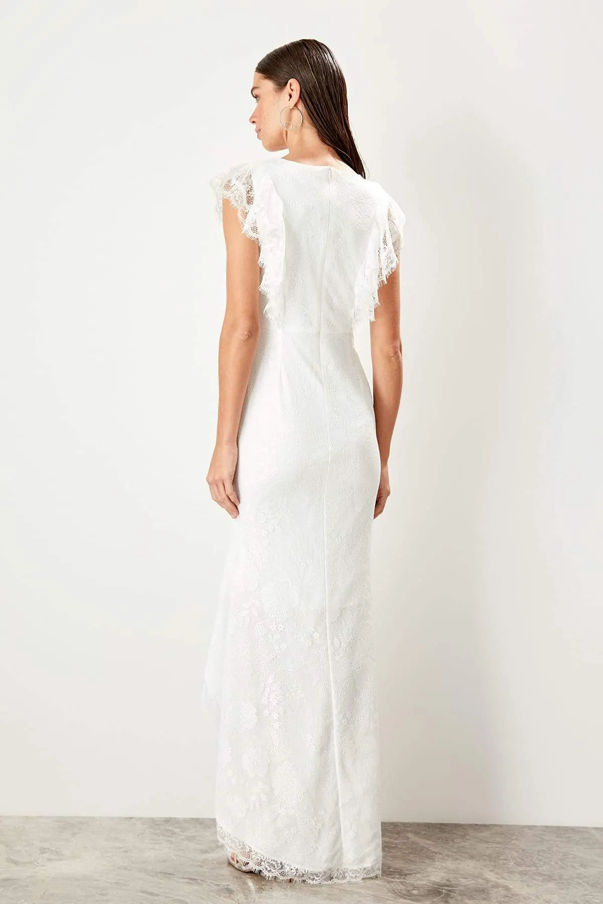 13313 Ecru Hi-Low Lace Dress