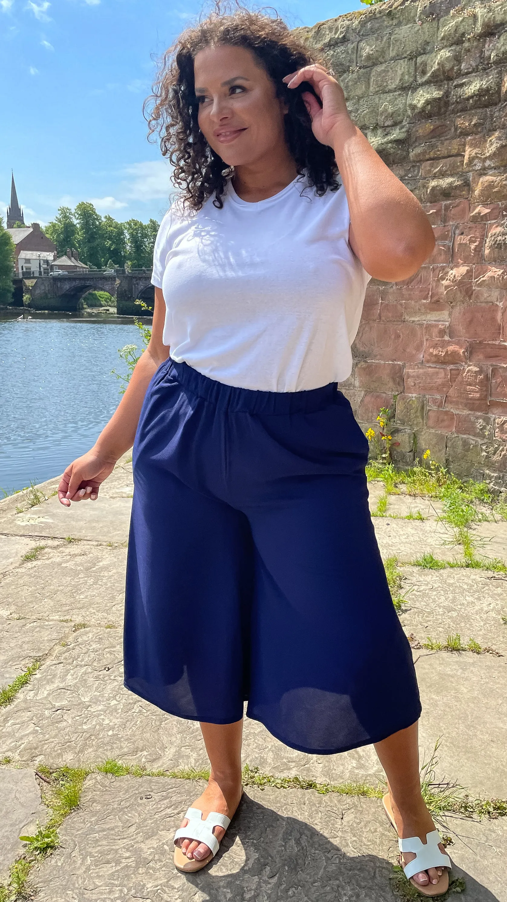 CurveWow Navy Culottes