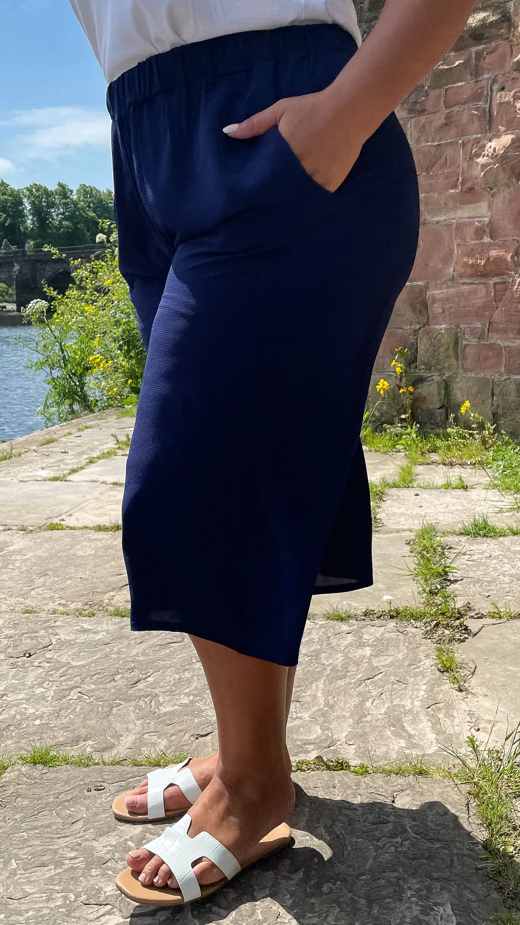 CurveWow Navy Culottes