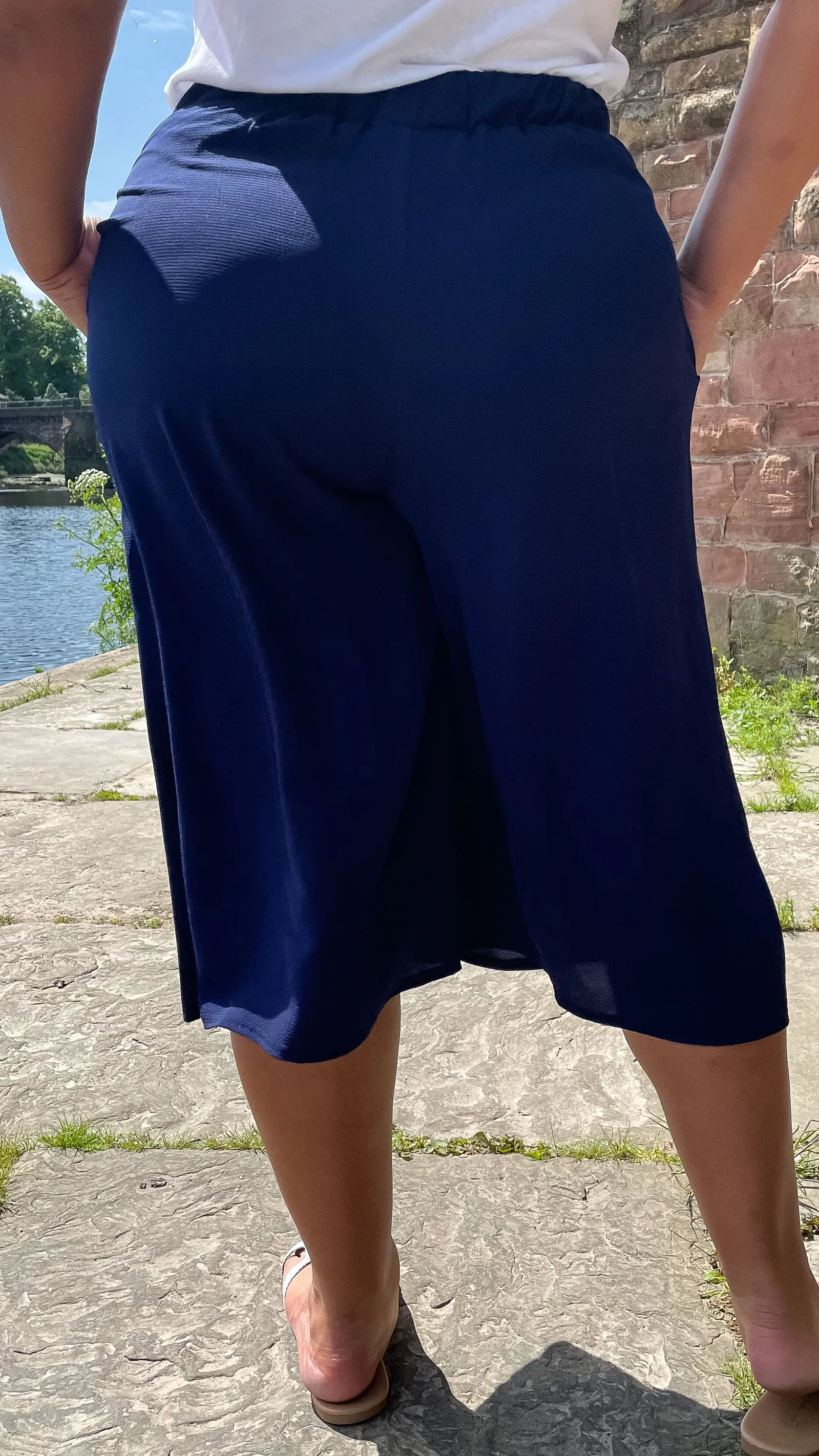 CurveWow Navy Culottes
