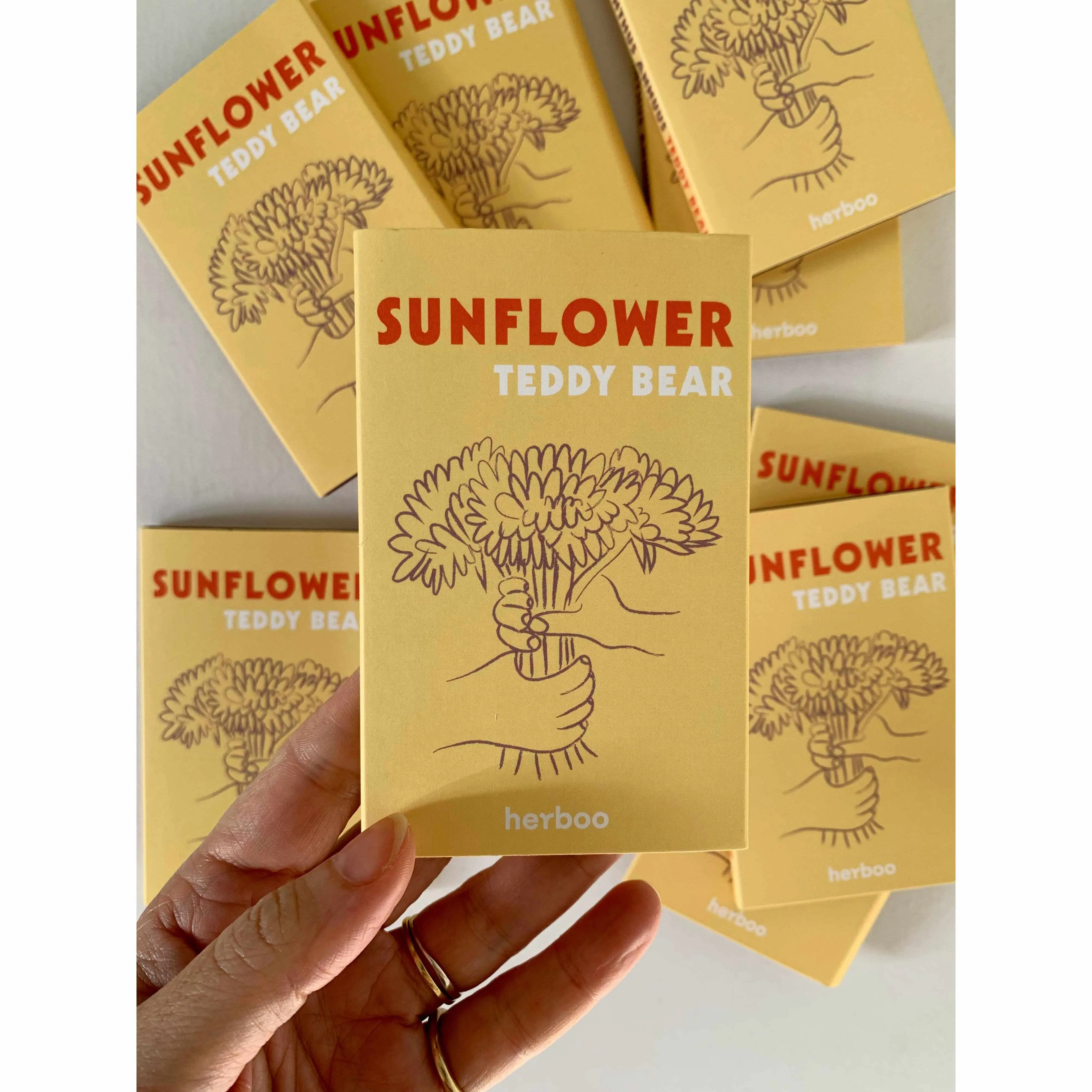 Herboo x Scout & Co exclusive - Sunflower 'Teddy Bear' seeds