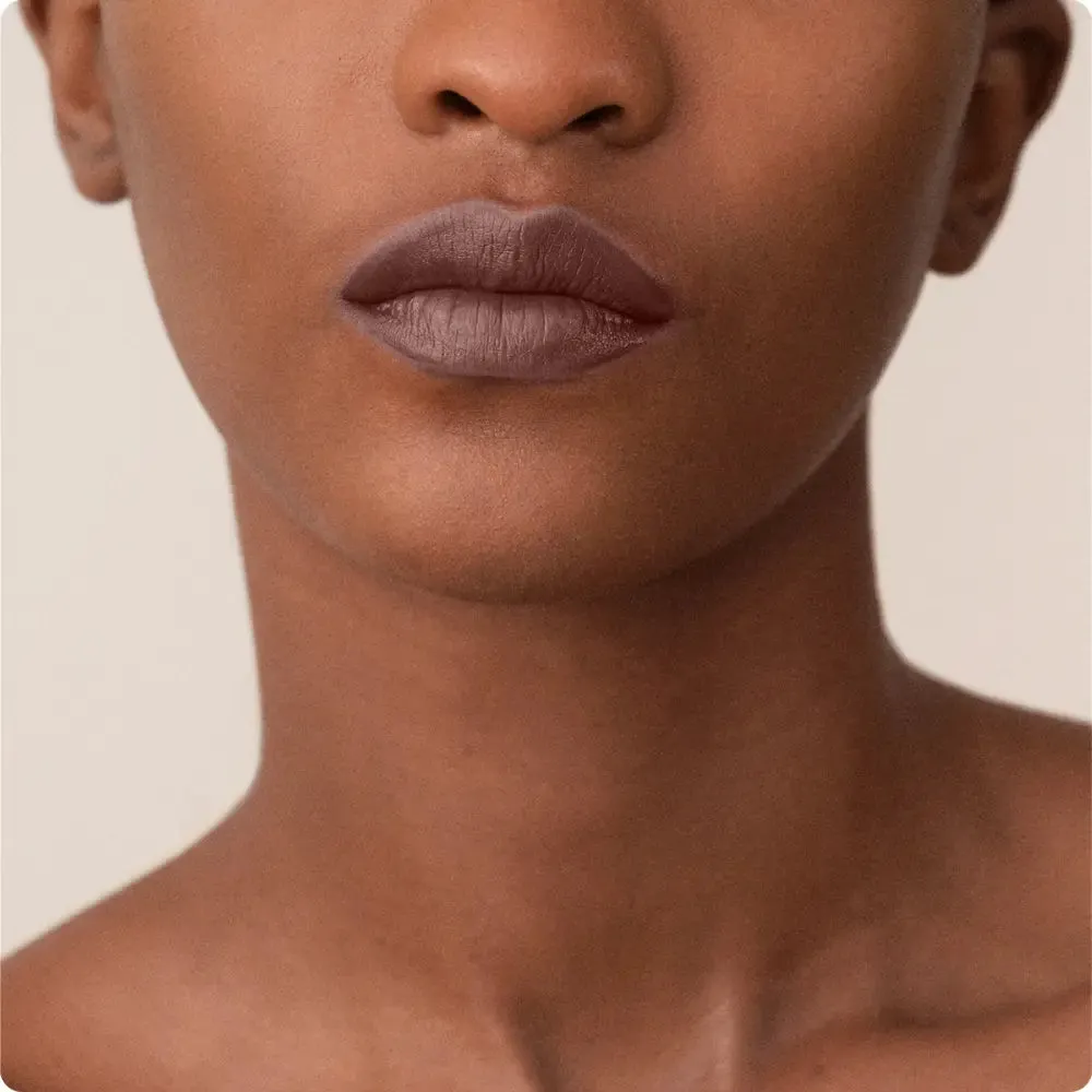 La Perla Matte Silk Lipstick 3.5ml