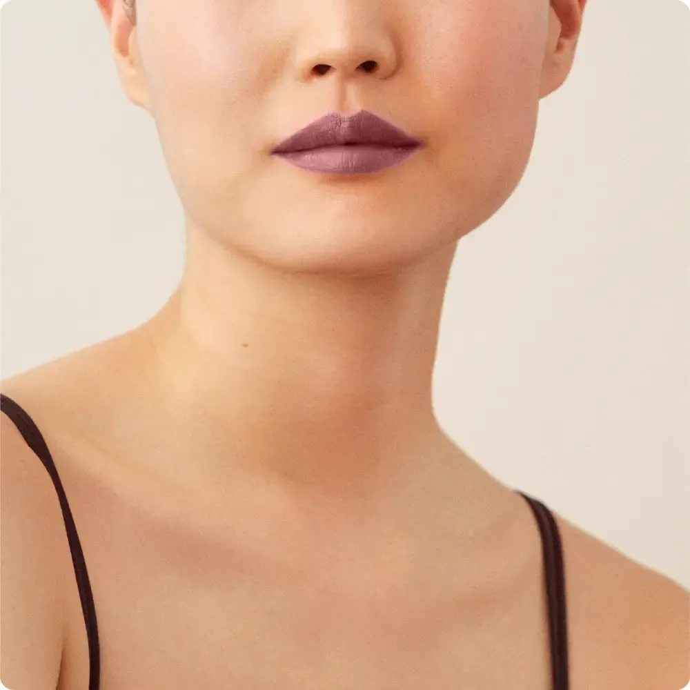 La Perla Matte Silk Lipstick 3.5ml