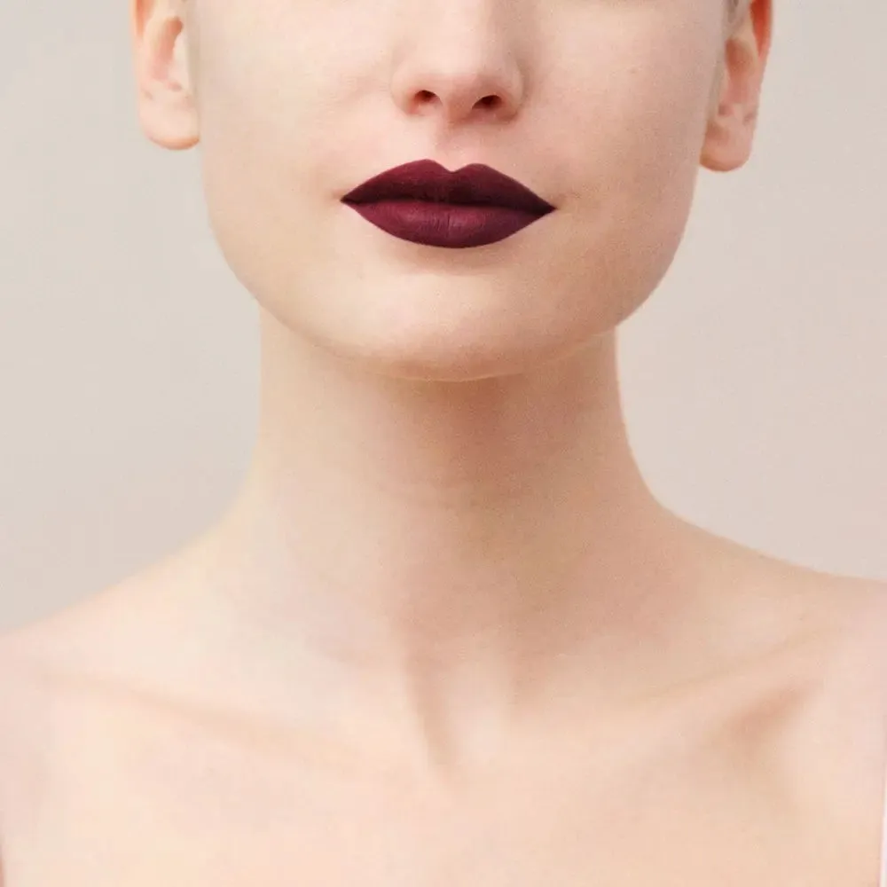 La Perla Matte Silk Lipstick 3.5ml