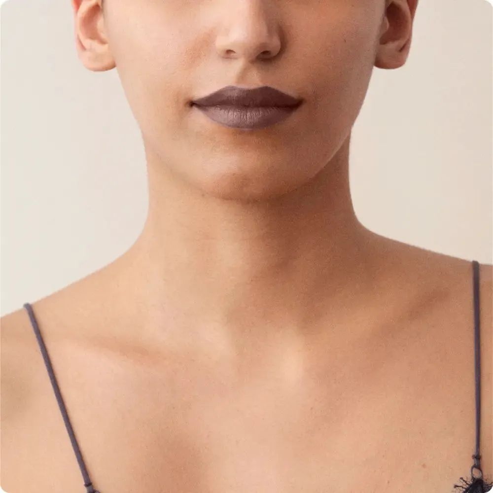 La Perla Matte Silk Lipstick 3.5ml