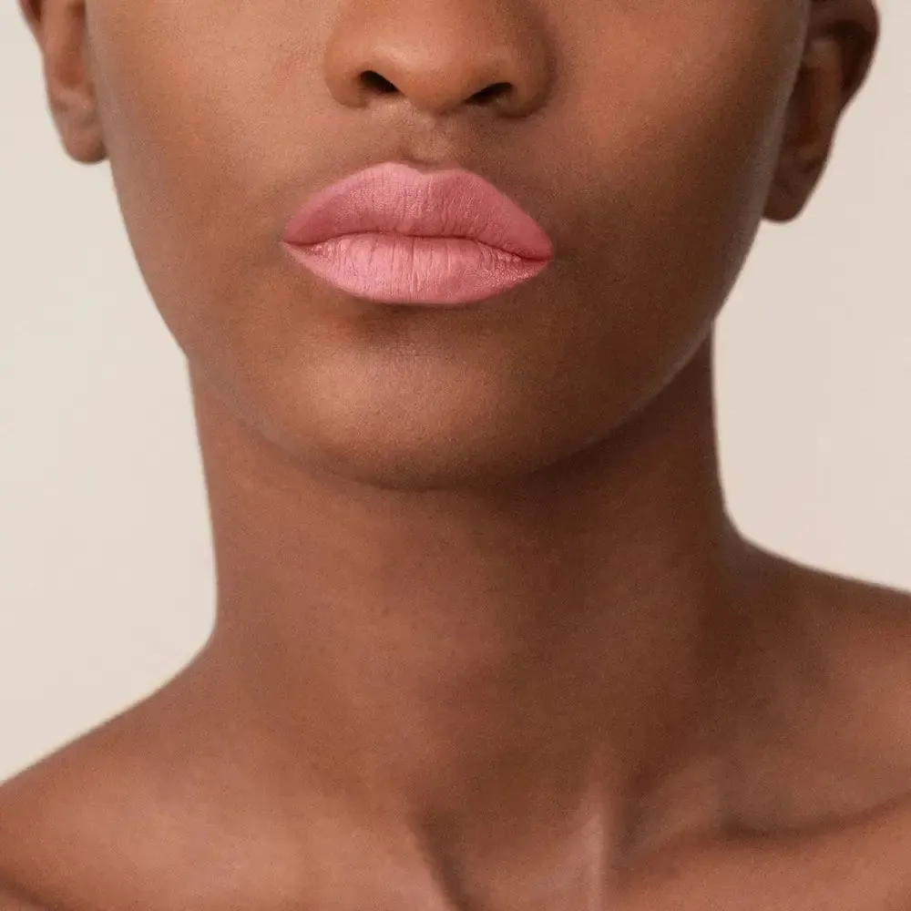 La Perla Matte Silk Lipstick 3.5ml