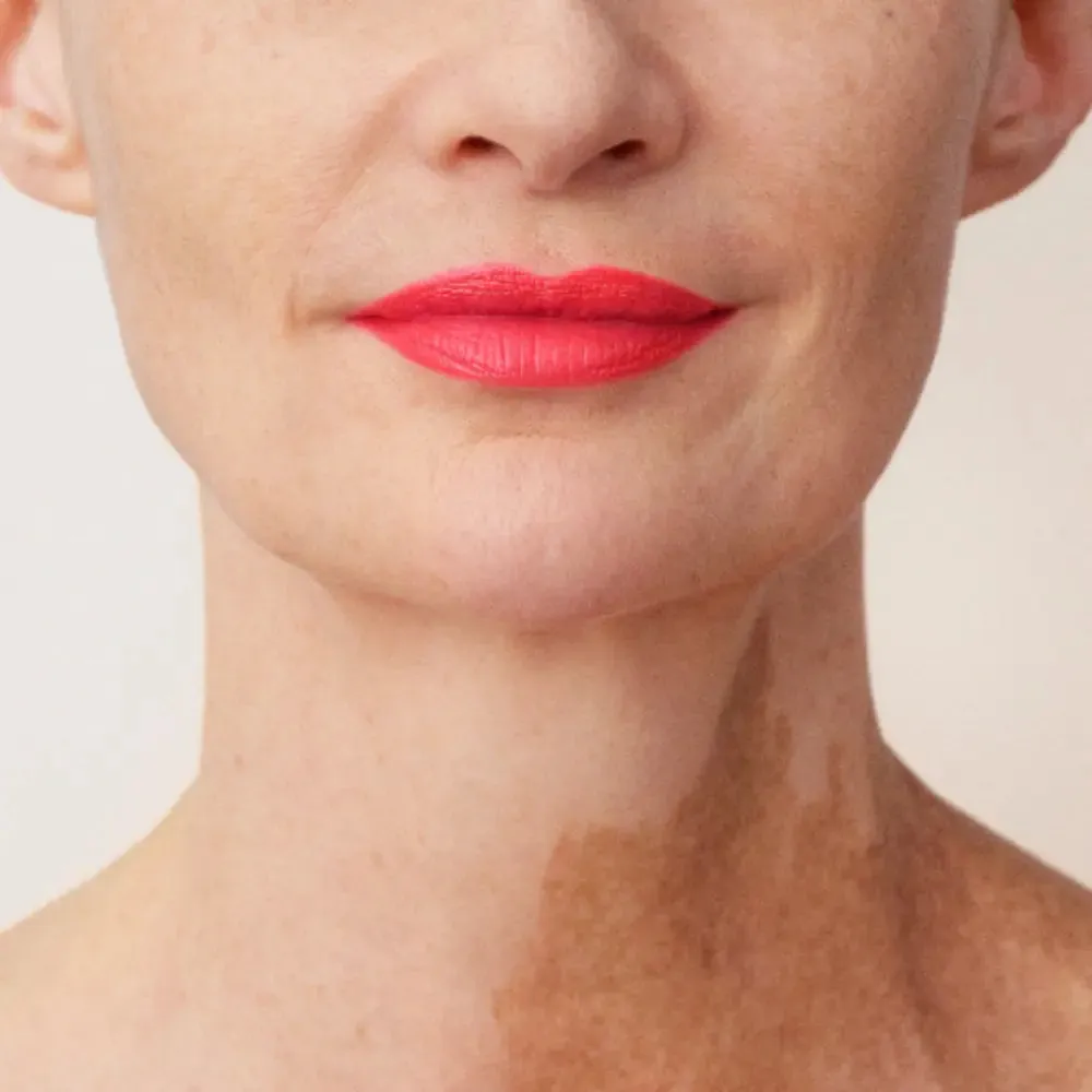 La Perla Matte Silk Lipstick 3.5ml