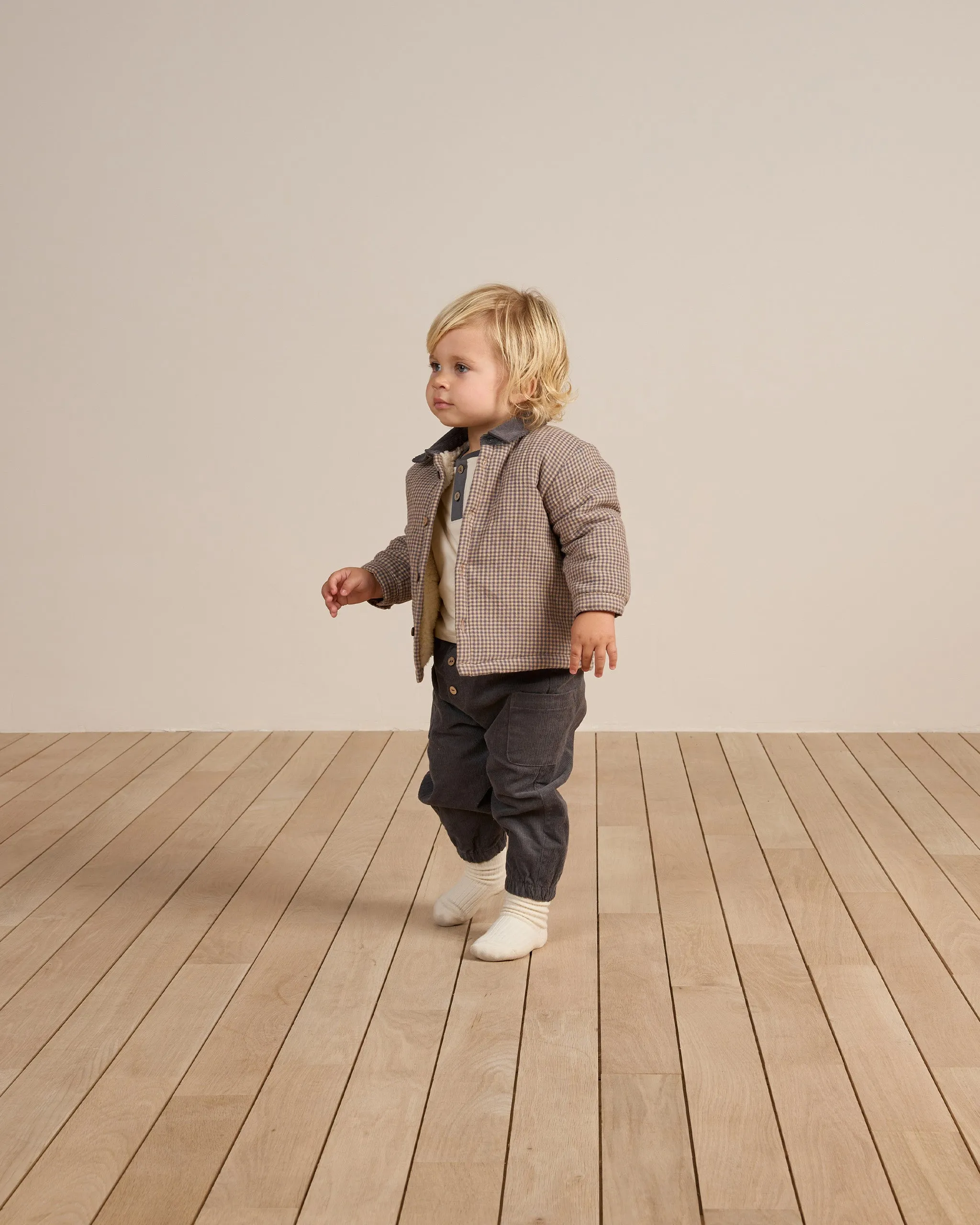 Luca Pant || Indigo