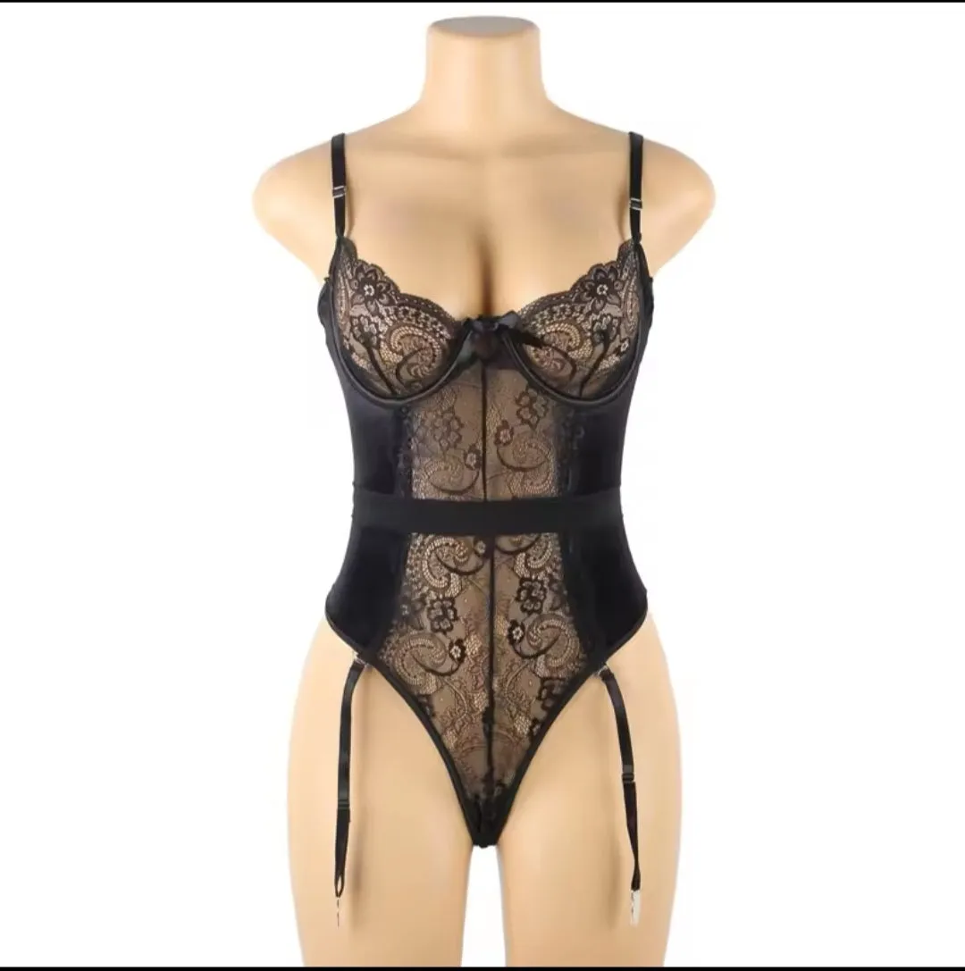 Plunge Back Convertible Teddy