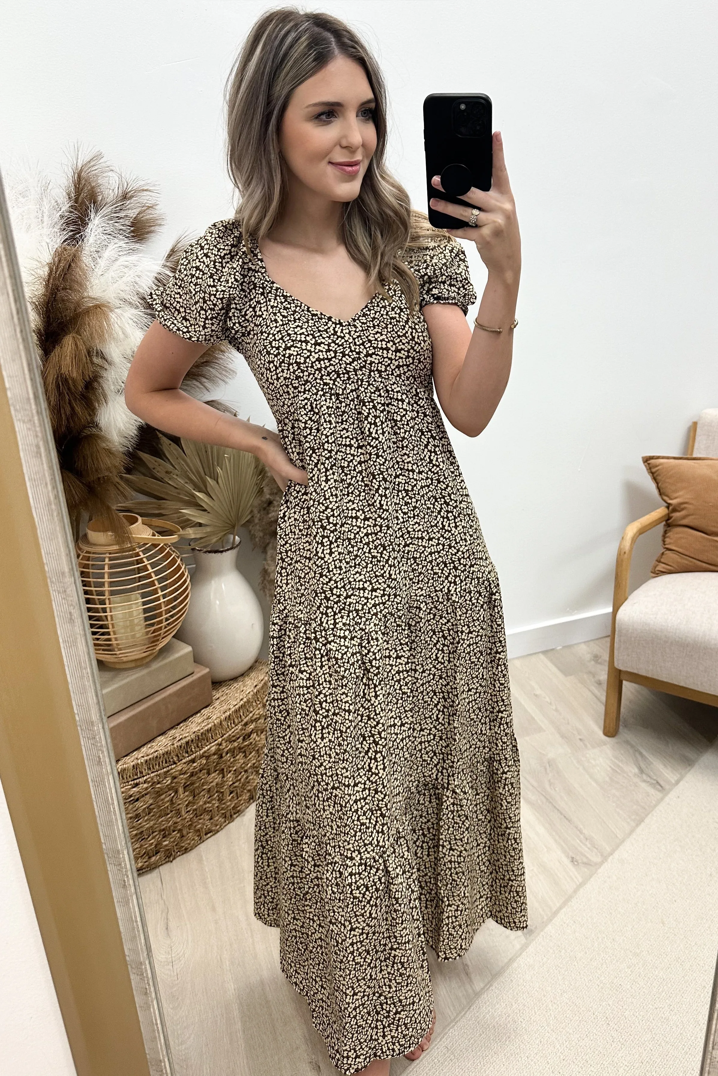 "Covered In Daydreams" Dress (Brown)
