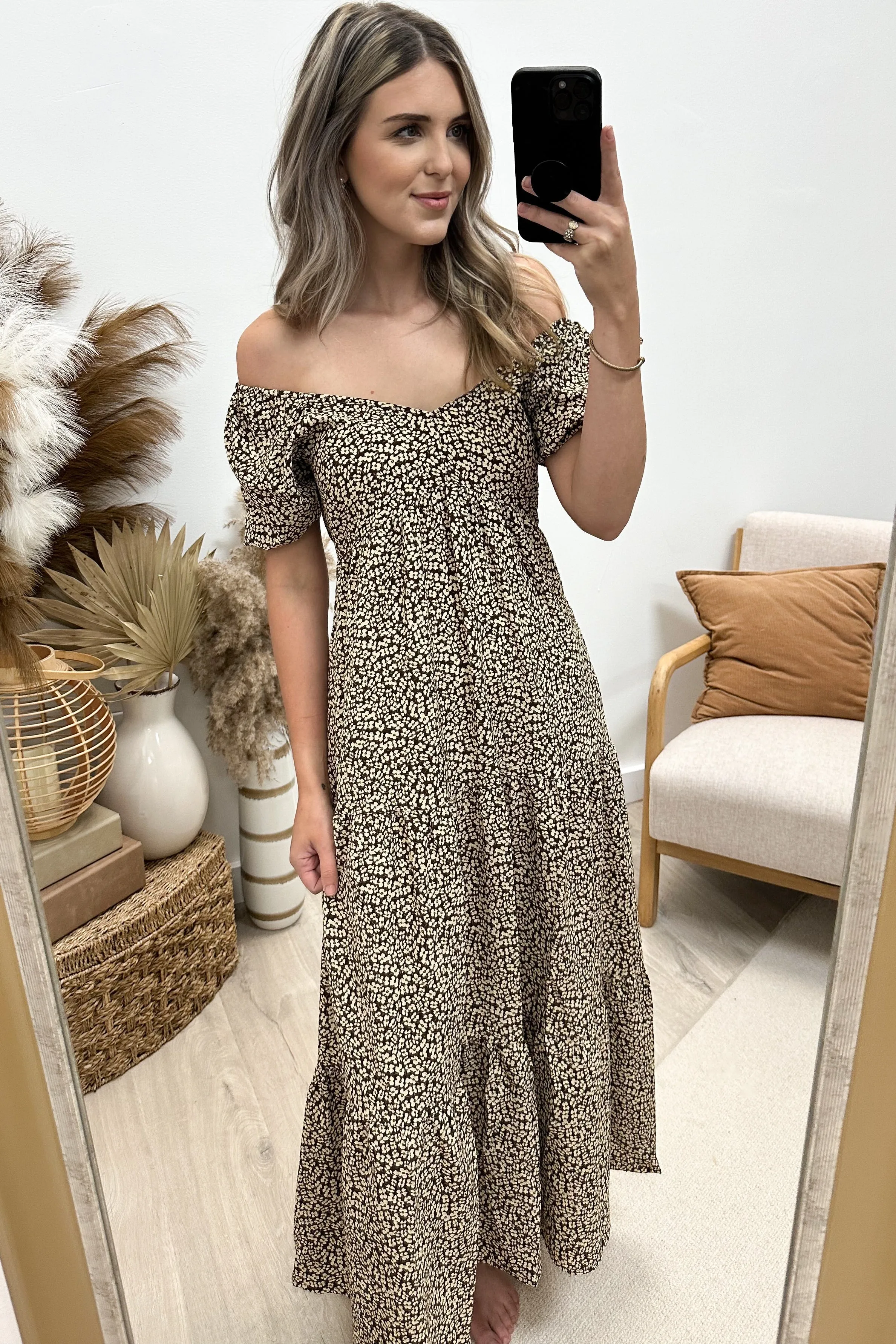 "Covered In Daydreams" Dress (Brown)